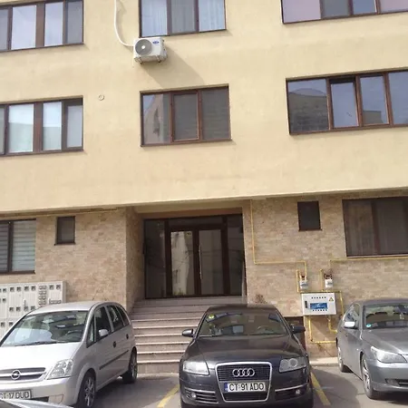 Studio Cochet-plaja Reyna * Constanta