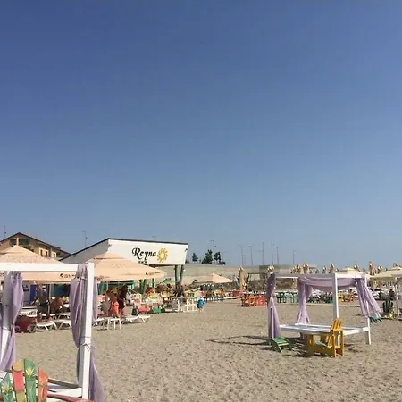 Cochet Faleza Nord - Plaja Reyna Lejlighed Constanţa